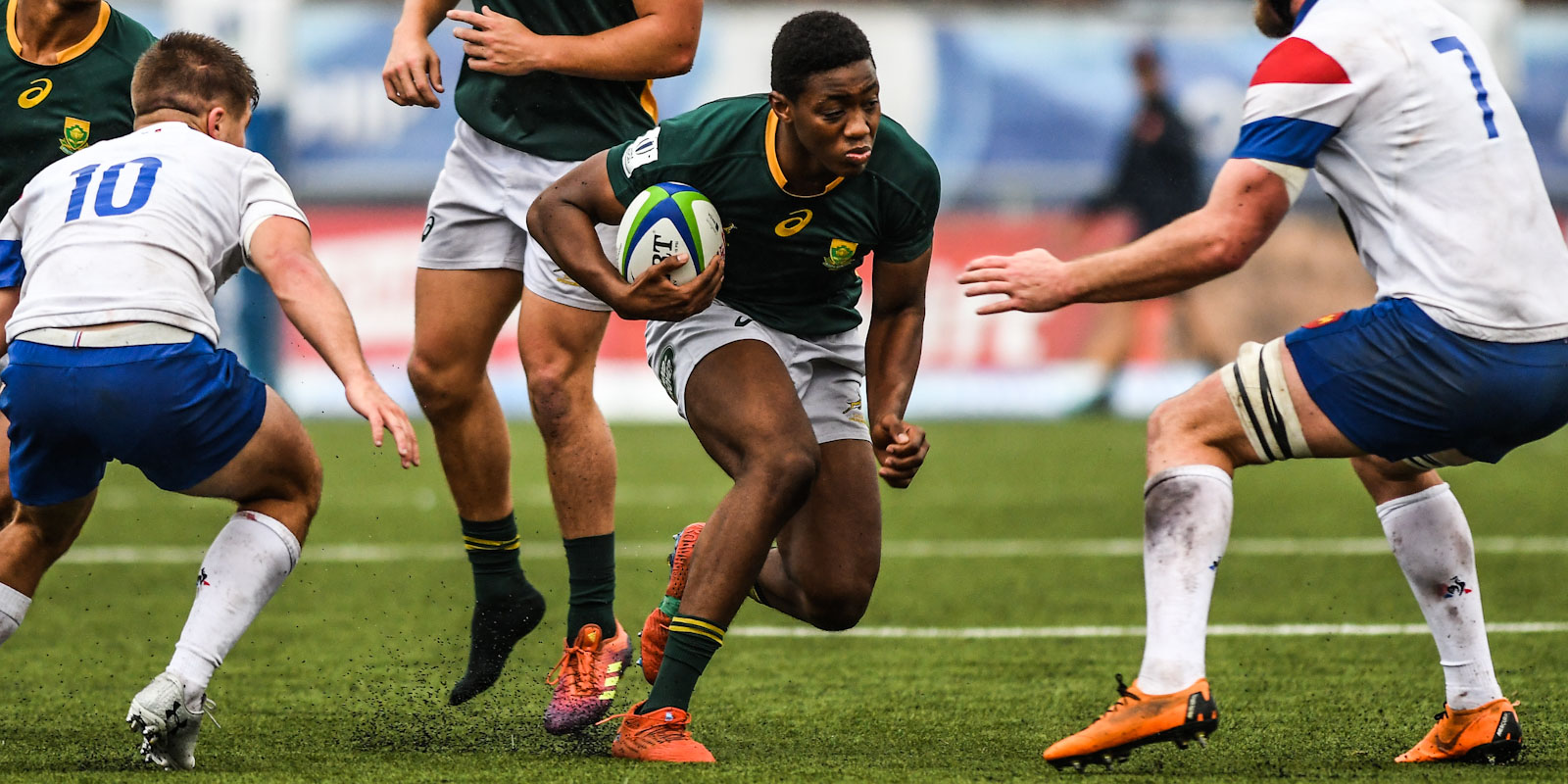 Mnombo Zwelendaba in action for the Junior Boks in 2019.