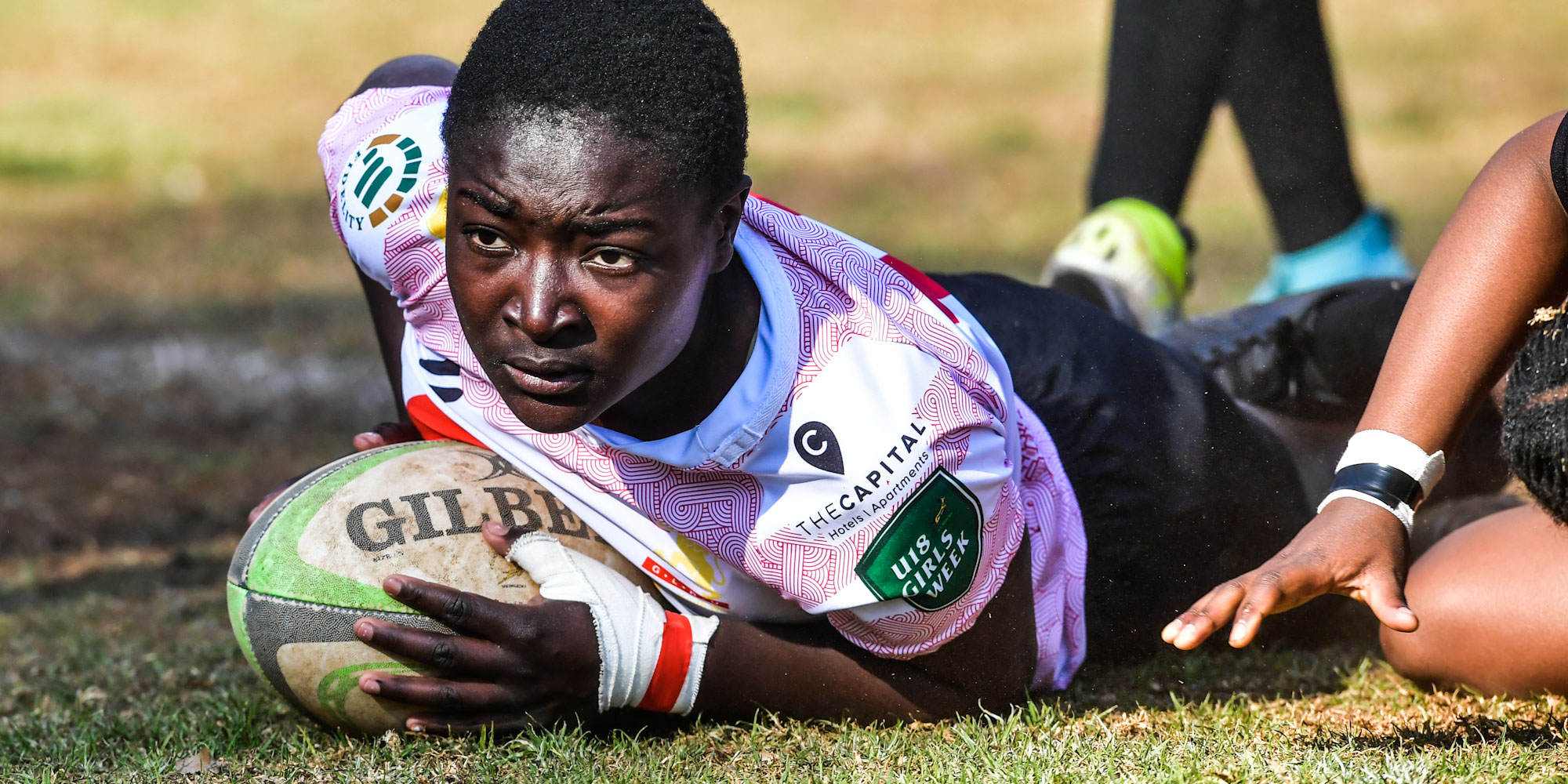 Stella Ncube scores a try for the Golden Lions during last year's U18 Girls Week in Johannesburg.