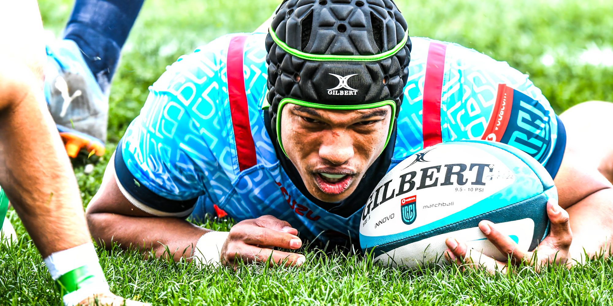 Kurt-Lee Arendse scored two of the Vodacom Bulls' three tries.