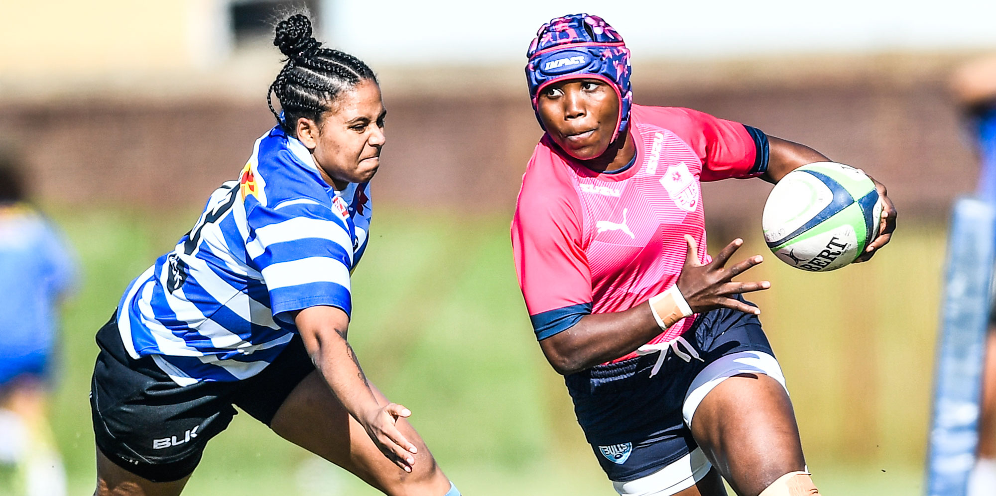 On the attack for the Bulls Daisies in the Women's Premier Division.