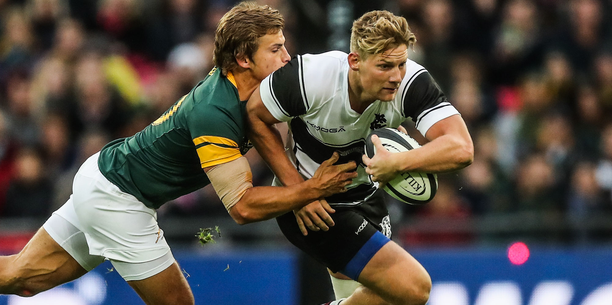 Pat Lambie tackles Rob du Preez the last time the Boks and the BaaBaas clashed, in London in 2016.