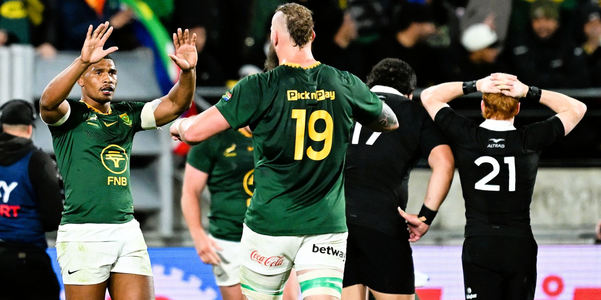 Damian Willemse and RG Snyman celebrate a Springbok try against the All Blacks last year.